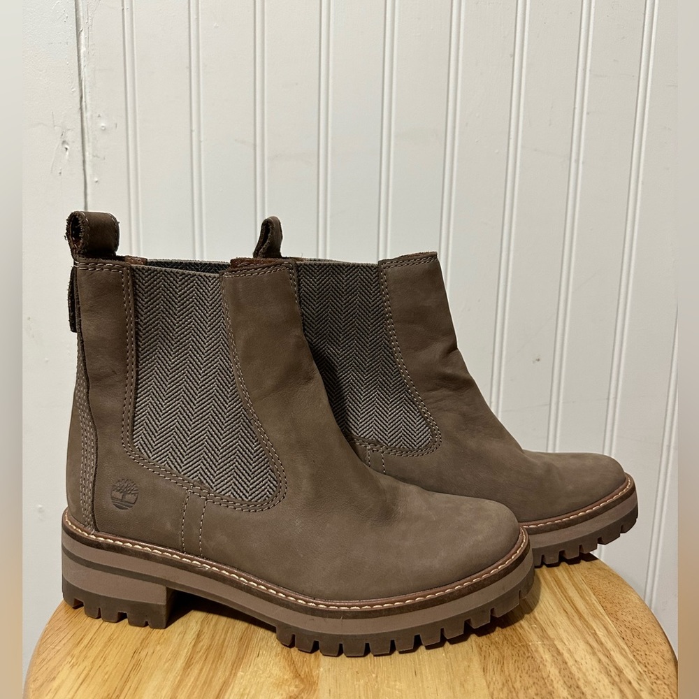TIMBERLAND COURMAYEUR VALLEY CHELSEA BOOT